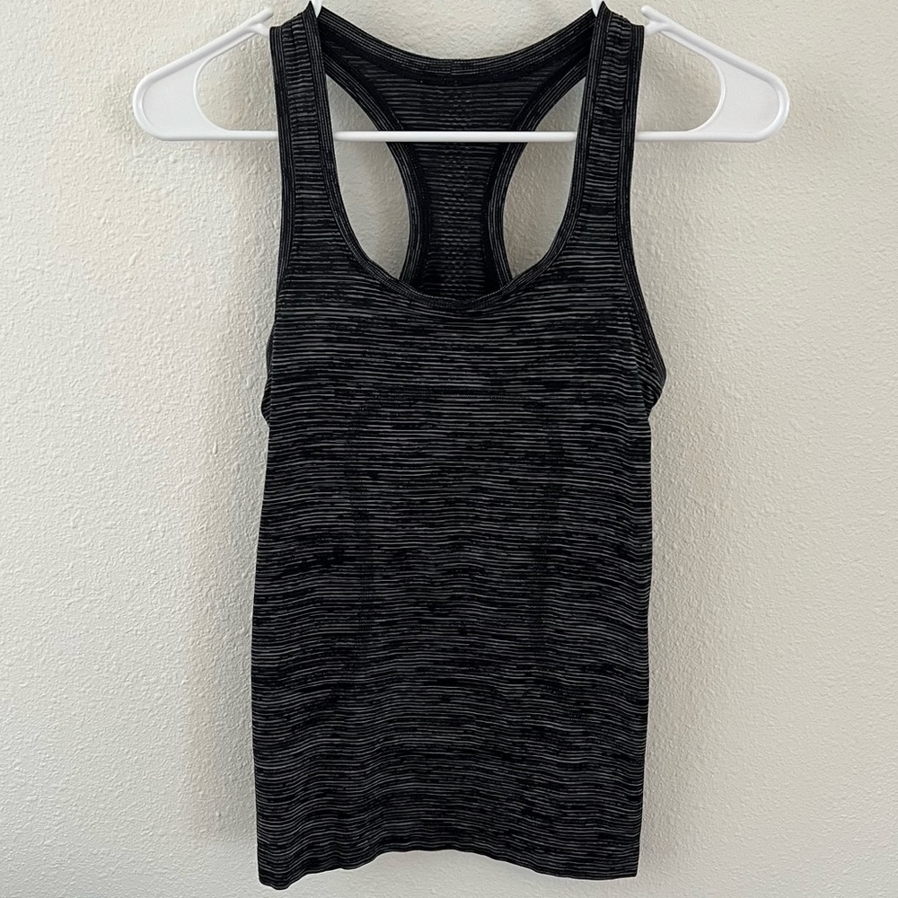 Lululemon Swiftly Tank Top size 2
